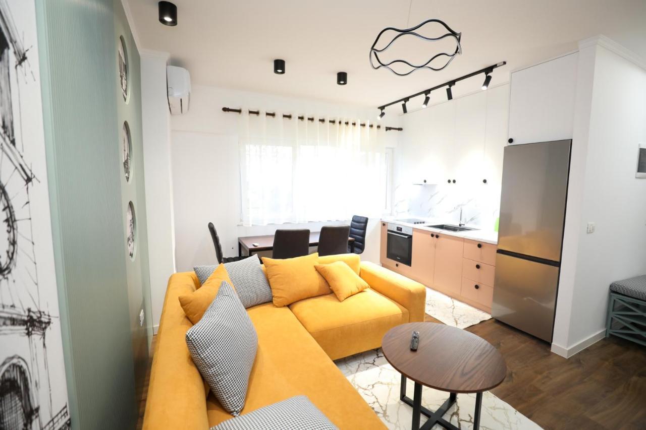 Tirana Center Apartment - Your Cosy Corner Exterior foto